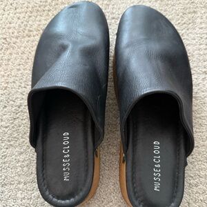 Musse & Cloud Black Leather Clogs - Women’s size 10